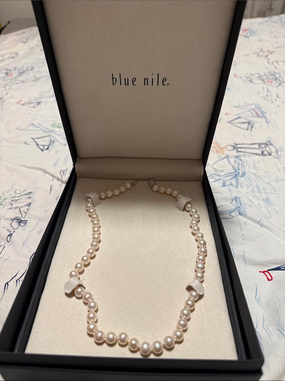 Blue Nile Cultured Pearl Necklace in Cream